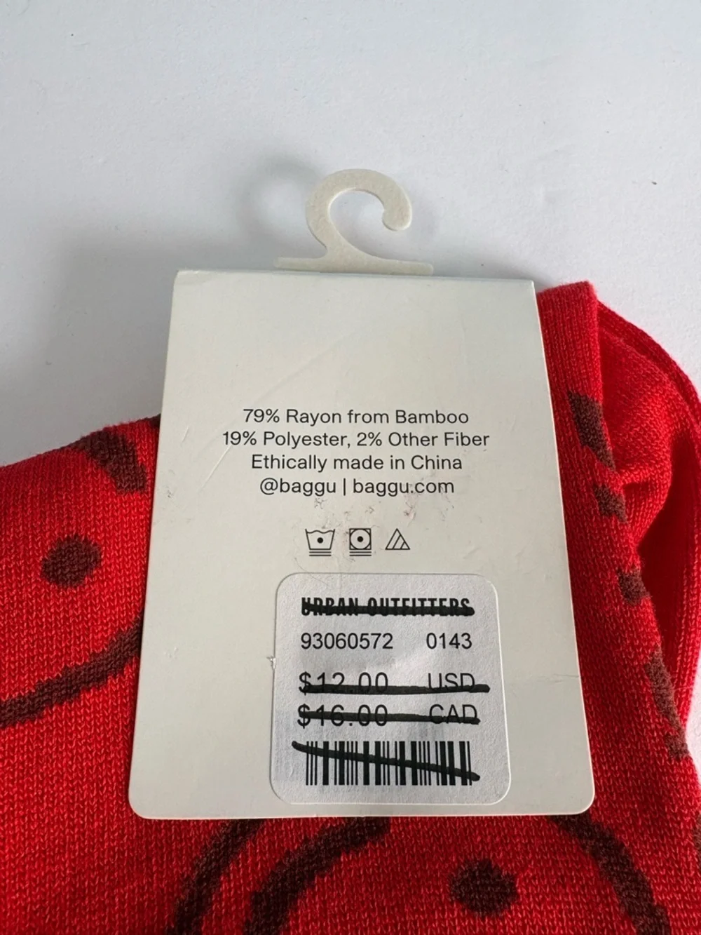 NWT BAGGU Happy Crew Sock